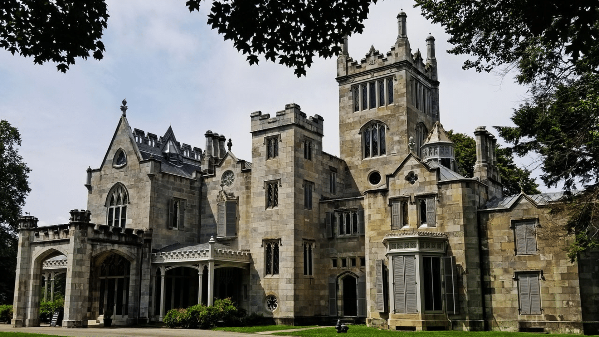 lyndhurst mansion tarrytown new york