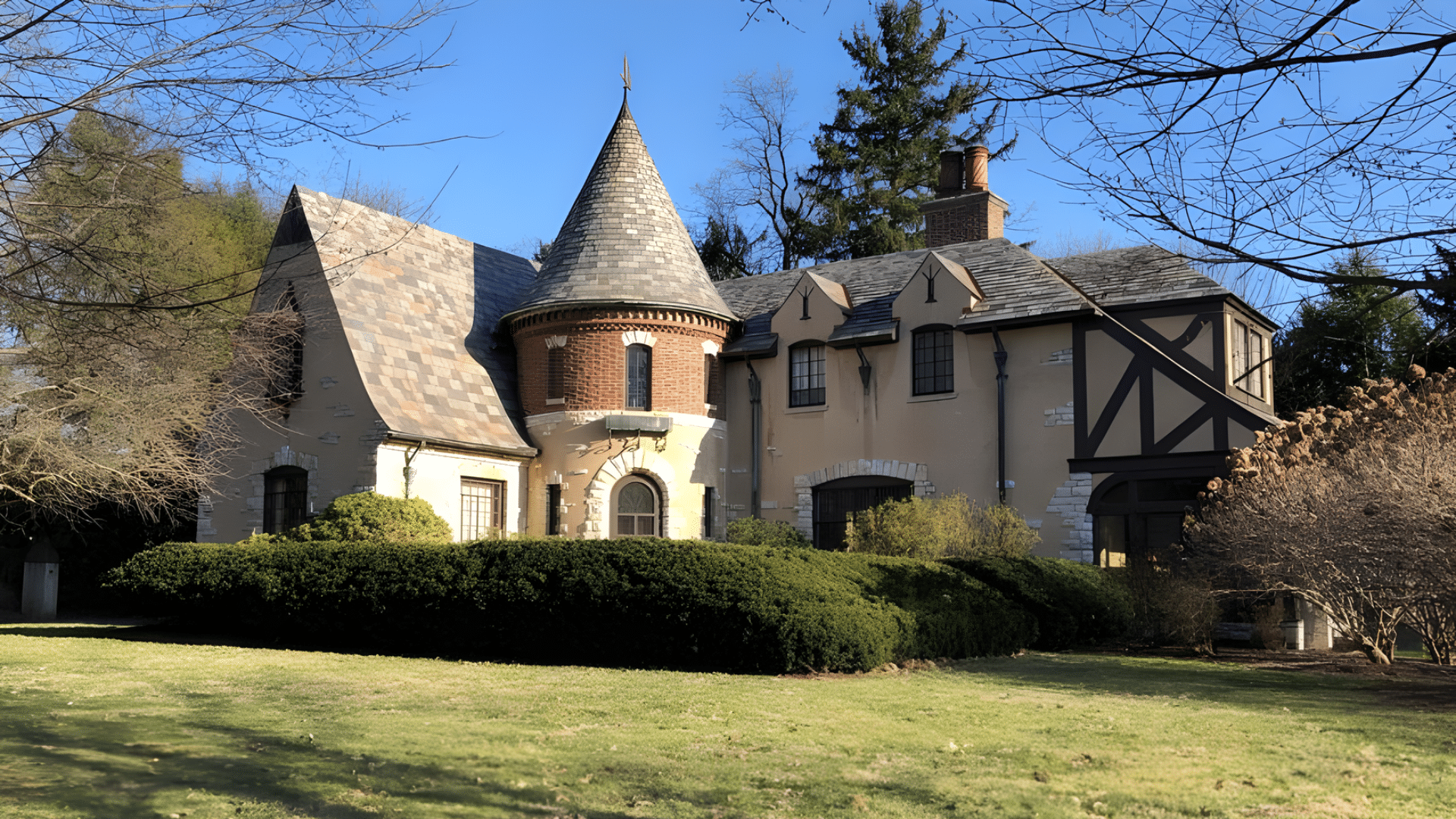 rounded tower elements