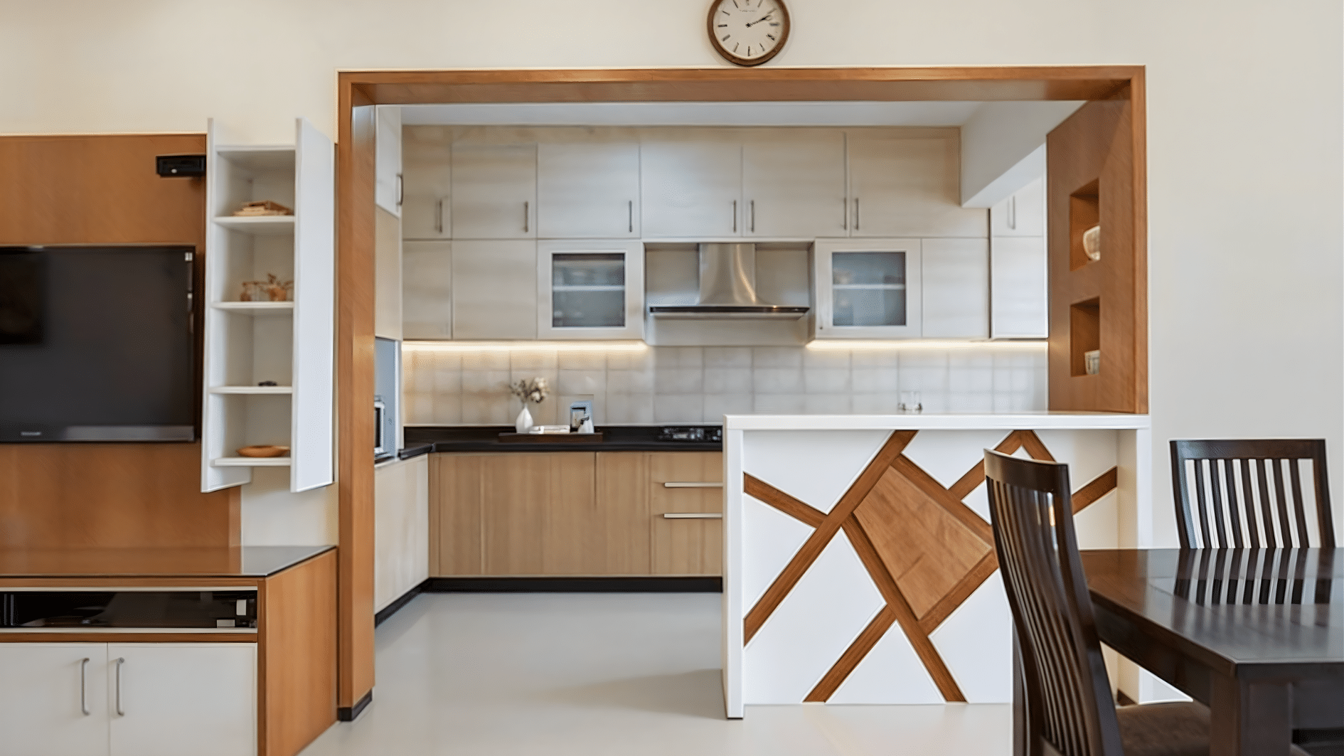 broken plan layout with half wall