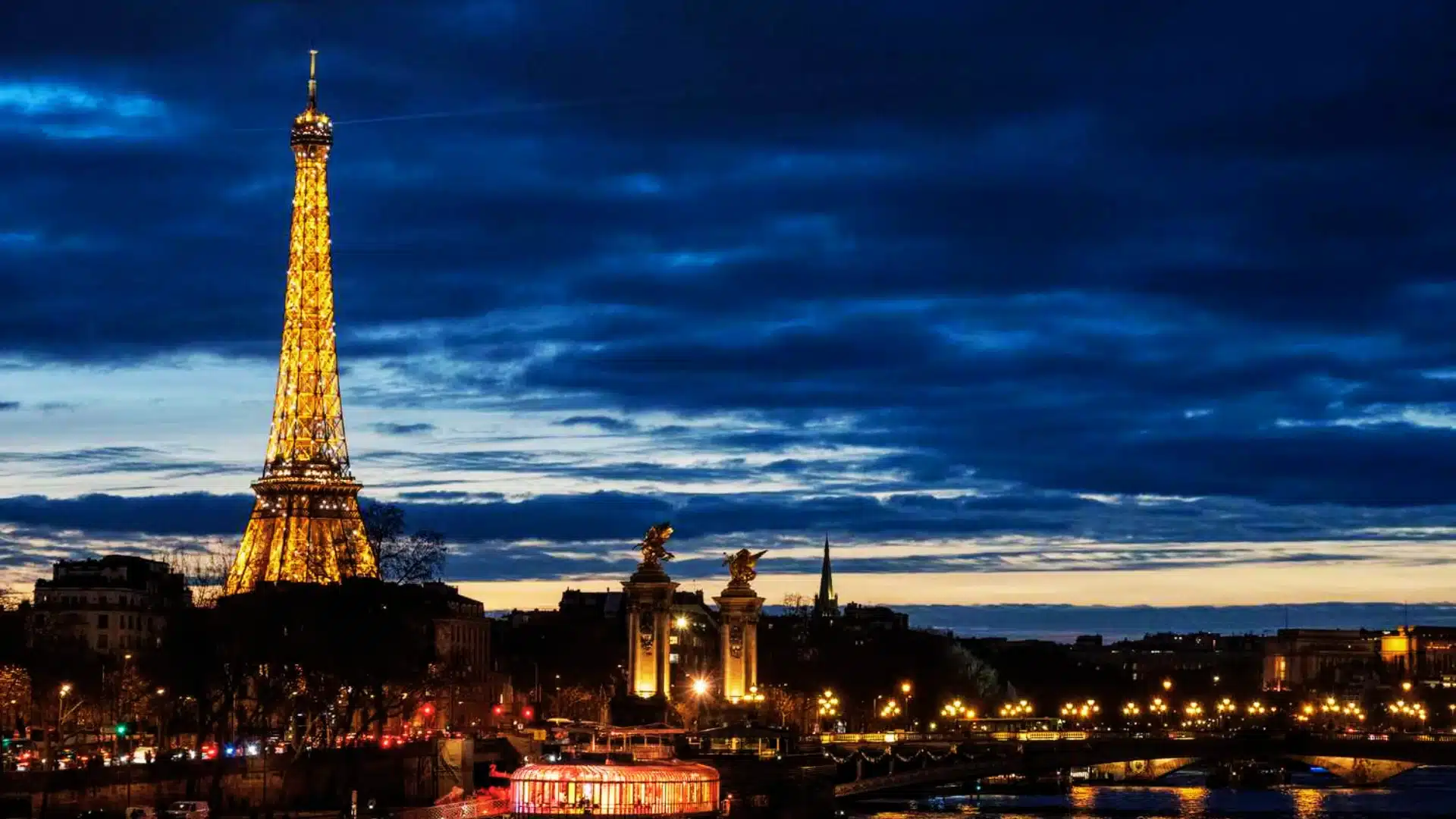 eiffel-tower-paris