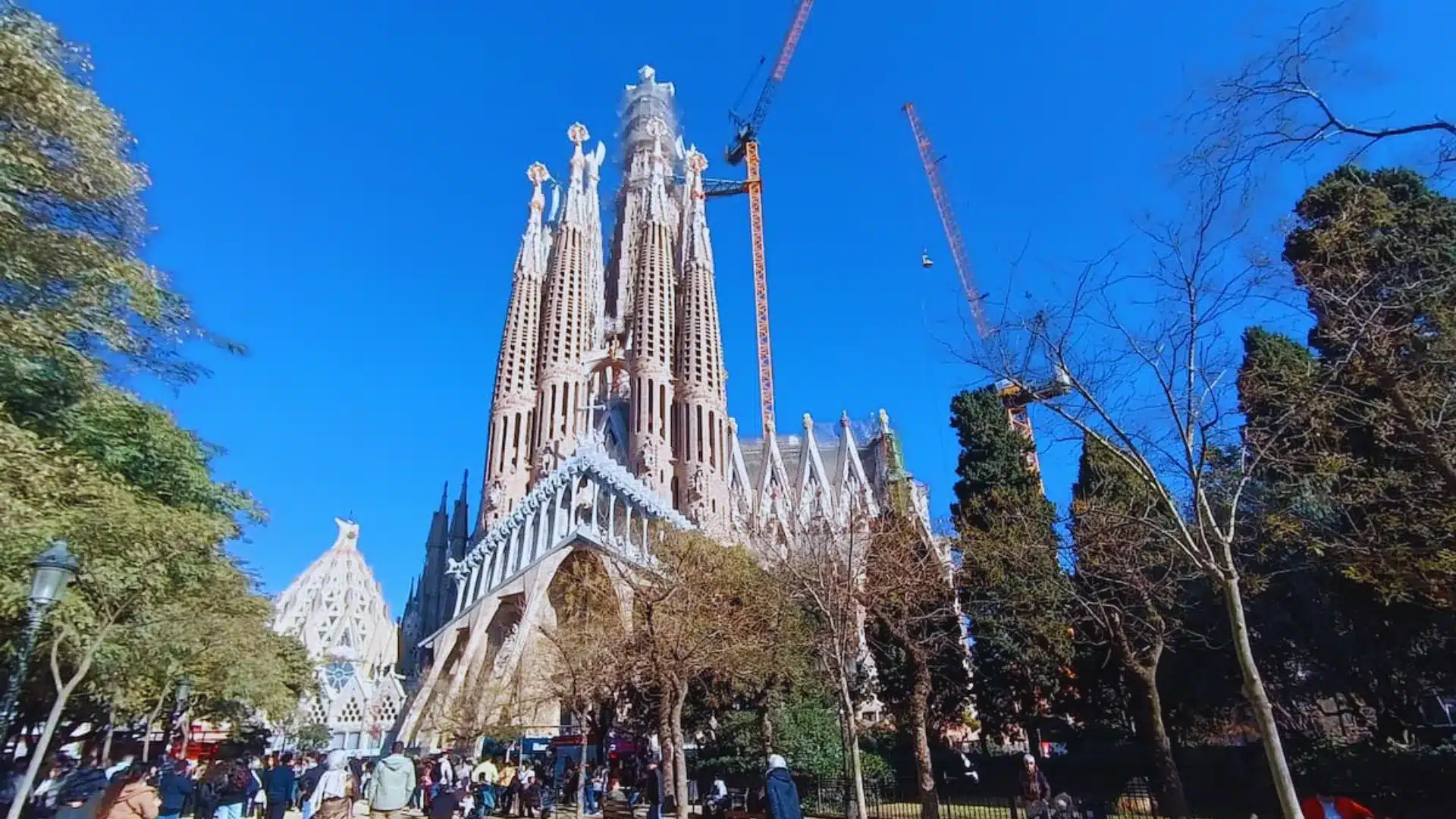 sagrada-familia-barcelona
